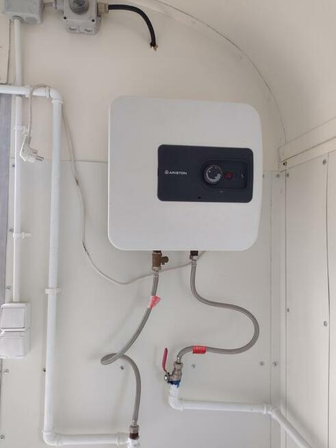 Barakowóz sanitarny