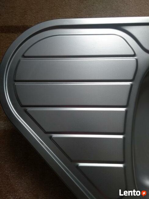 Zlew ze stali nierdzewnej satyna