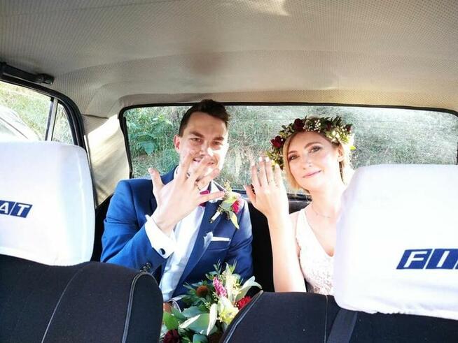 Duży Fiat 125p do ślubu i na sesję zdjęciową.