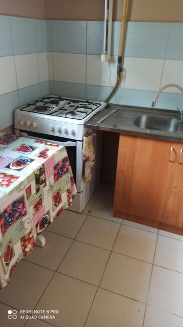 Mieszkanie dwupokojowe do remontu