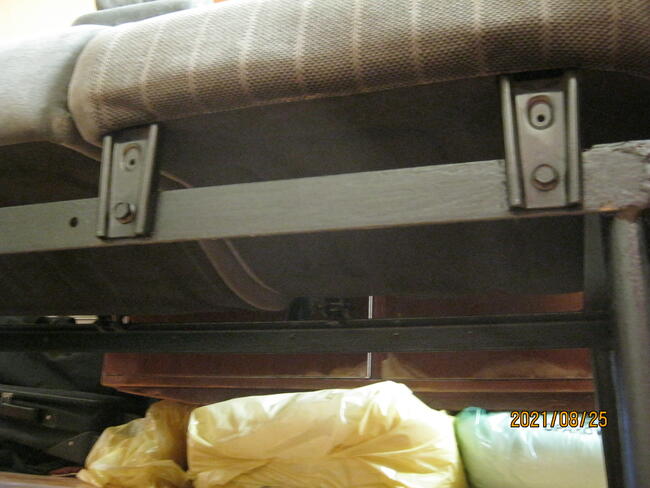 Komfortowa kanapa dla 2 osob