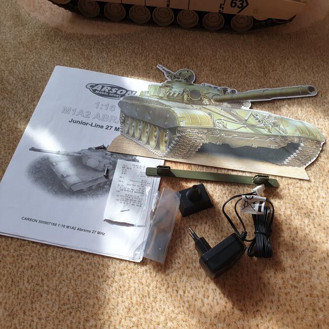 Czołg M1A2 Abrams 1/16 Carson