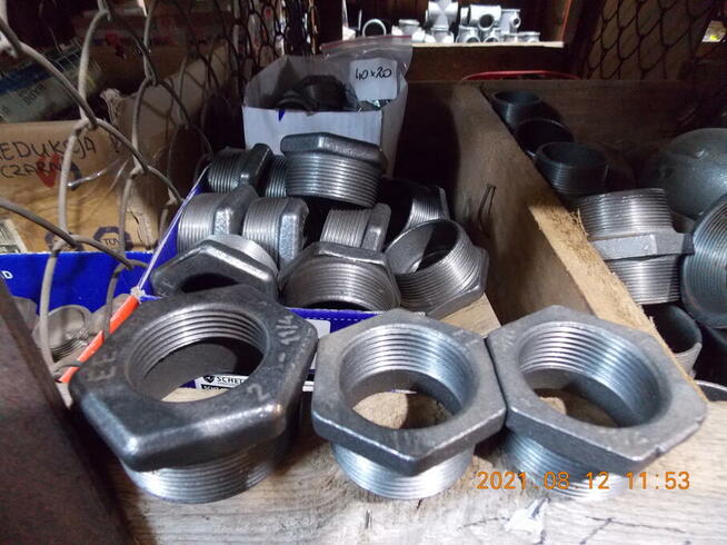 KSZTAŁTKI CZARNE DO CENTRALNEGO: trójnik, kolano, mufa