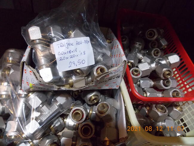 KSZTAŁTKI NA RURĘ ALU-PEX SKRĘCANE: złączka, kolano, trójnik