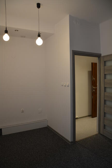 Aby wynając 150m Warszawa Grochów Centrum