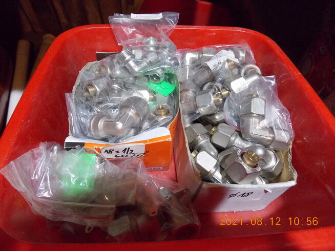 KSZTAŁTKI NA RURĘ ALU-PEX SKRĘCANE: złączka, kolano, trójnik