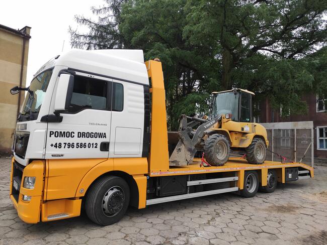 Usługi transportowe Laweta Transport maszyn M-Trajectory