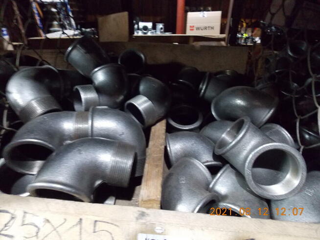 KSZTAŁTKI CZARNE DO CENTRALNEGO: trójnik, kolano, mufa