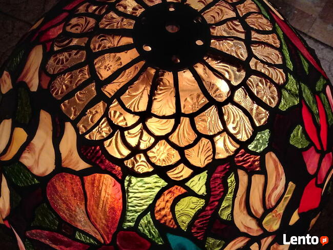 Lampa witrażowa stojąca