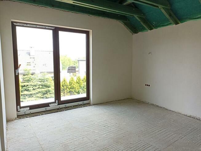 Tynki maszynowe gipsowe i cementowo wapienne