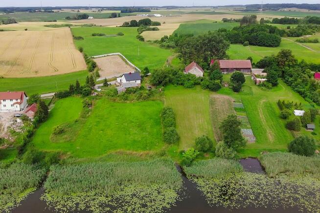Działka z linią brzegową jeziora - Długochorzele