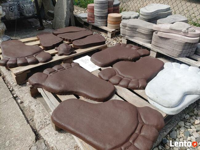 Ozdoby ogrodowe - stopnie betonowe / Kar-Group Ełk