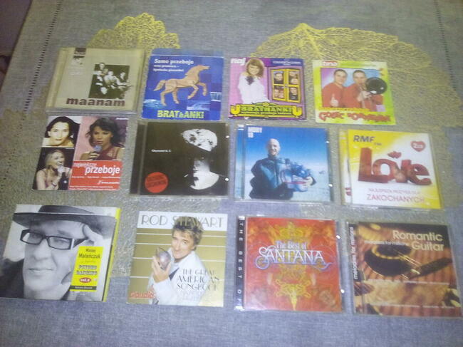 Sprzedam DVD / CD / książki