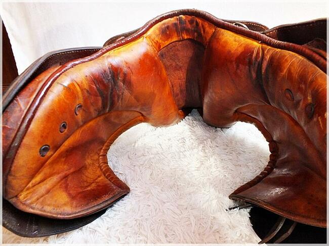 Siodło skórzane do jazdy konnej kompletne Western