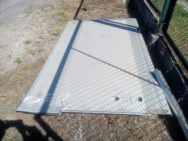 Opis ALUMINOWA używana BAR seria BC - 1500 do windy 1,5t wy