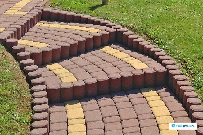 Mycie, czyszczenie kostki brukowej, granitowej ROPCZYCE