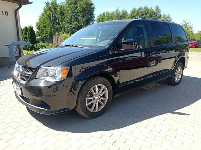 Dodge Caravan do przewozu osoby niepełnosprawnej na wózku