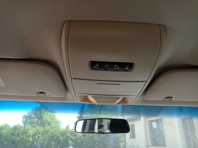 Dodge Caravan do przewozu osoby niepełnosprawnej na wózku