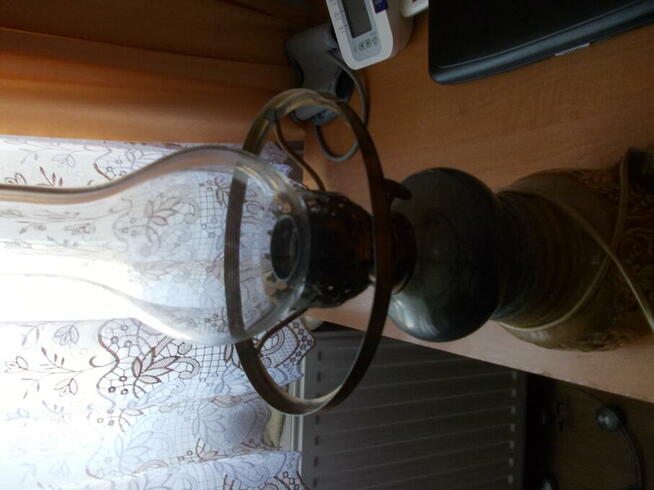 Sprzedam stylową lampę naftową
