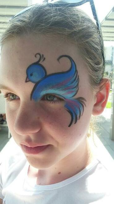 PROFESJONALNE MALOWANIE BUZI-ABSOLWENTKA AKADEMII SZTUK PIEK