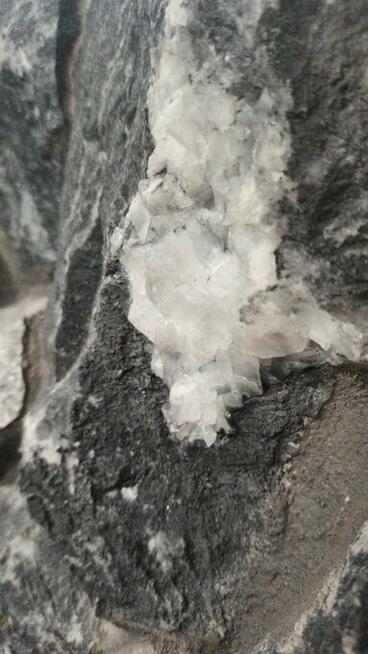 Unikatowe łazienki wykończone kamieniem