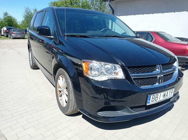 Dodge Caravan do przewozu osoby niepełnosprawnej na wózku