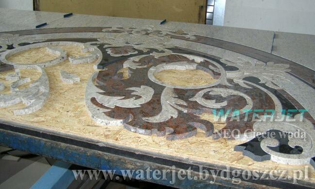 Cięcie wodą granit, marmur, kamień Bydgoszcz