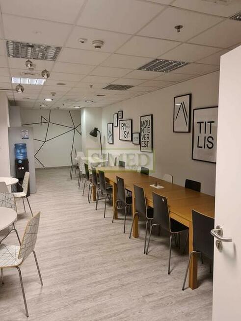 Centrum, otwarta przestrzeń , prestiżowy obiekt