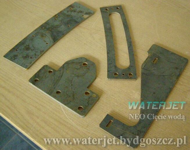 Cięcie wodą stali konstrukcyjnej nierdzewnej tytan Bydgoszcz