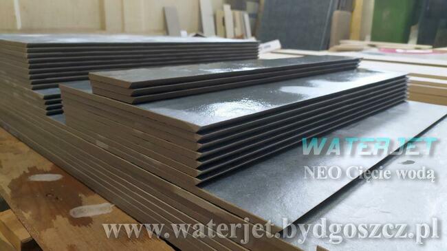 Cięcie wodą płytek ceramicznych, z gresu i innych Bydgoszcz