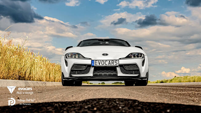 Toyota Supra GR White Pearl Tri-coat 340km - Wynajem I 800pl