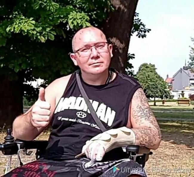 Szukam dziewczyny, kobiety która potrafi mnie zaakceptowac
