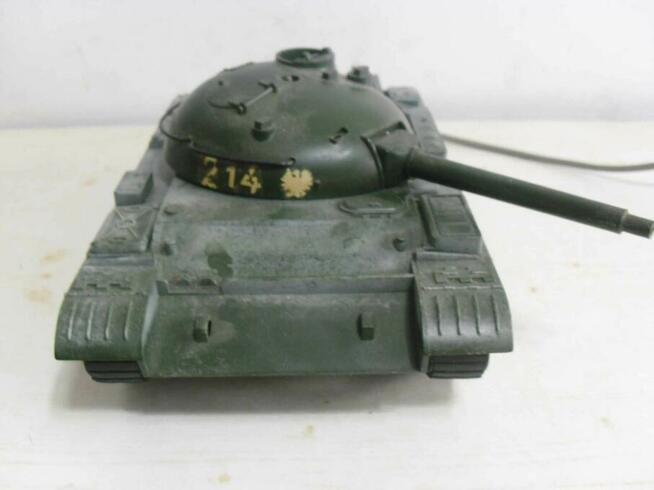Czołg na kabel z PRL-u