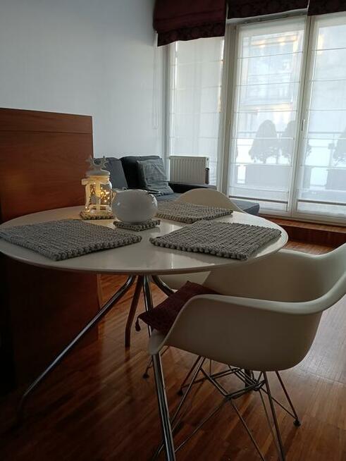 Wynajmę 2 pokojowe przytulne mieszkanie z tarasem!