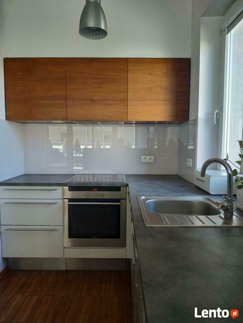 Sprzedam mieszkanie z pięknym tarasem!