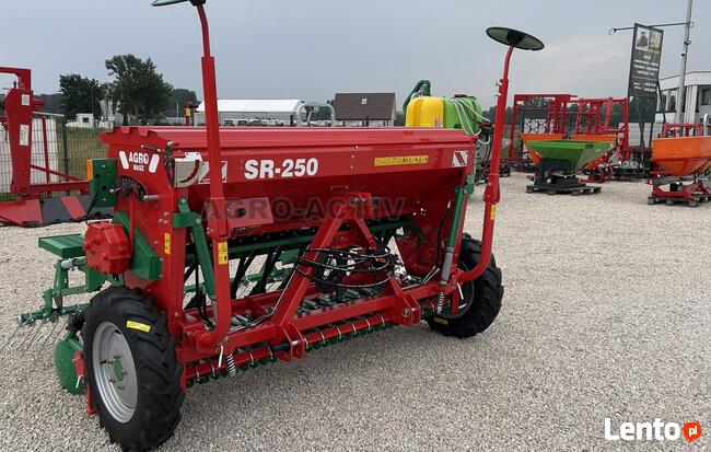 Siewnik Zbożowy AgroMasz 2.5m TRANSPORT