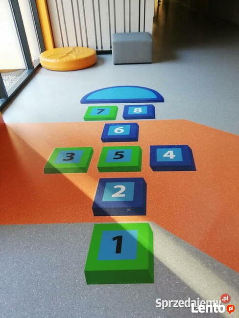 Klasy 3D Niebieskie - naklejka podłogowa, gra korytarzowa