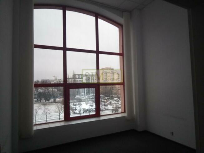 Studio 5m wysokości ,recepcja ,dostęp24h , ochrona