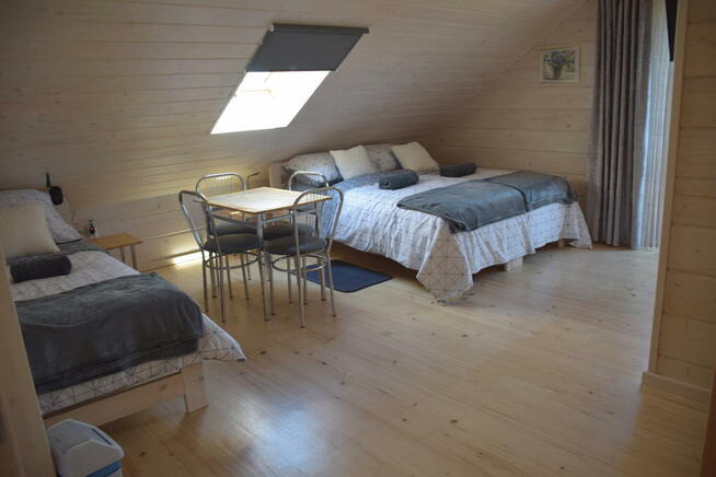 ,, Pod Jeleniami- prawdziwymi. Góry Św-kie