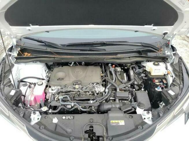 Toyota Sienna 2022, 2.5L, od ubezpieczalni