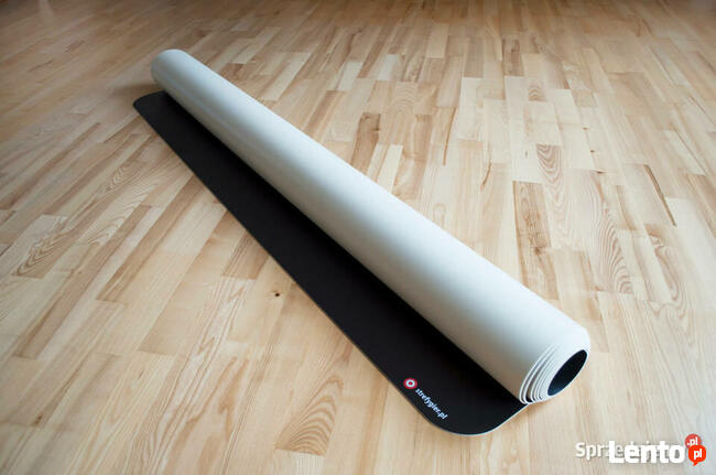 Klasy niebieskie-guziki -gry na matach, gry wielkoformatowe