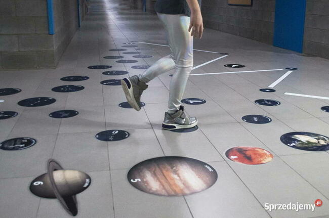 Kosmos - ścieżka edukacyjna - gry korytarzowe dla dzieci