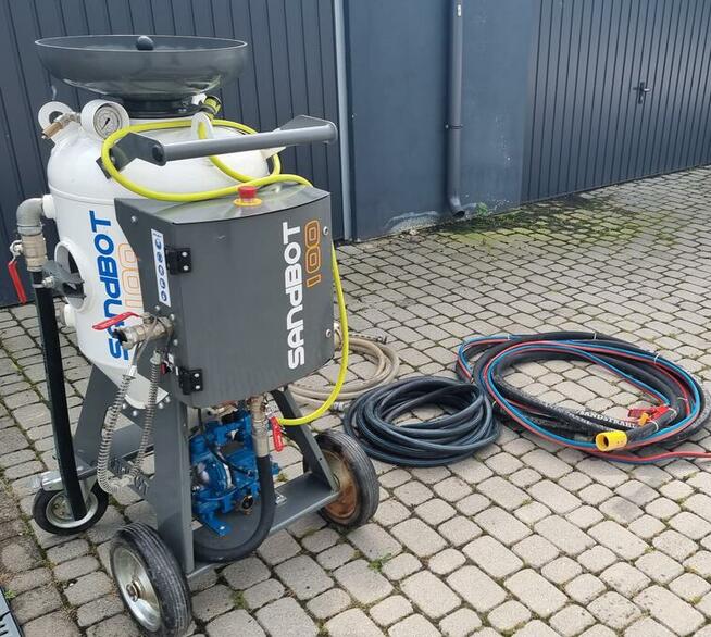 Hydropiaskarka SandBOT 100 plus osprzęt Cena netto 21000