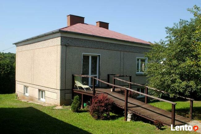 Dom w Besku z laskiem w cichej i spokojnej lokalizacji