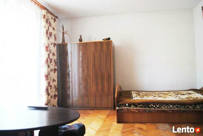 Dom w Besku z laskiem w cichej i spokojnej lokalizacji