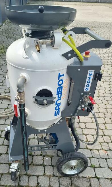 Hydropiaskarka SandBOT 100 plus osprzęt Cena netto 21000