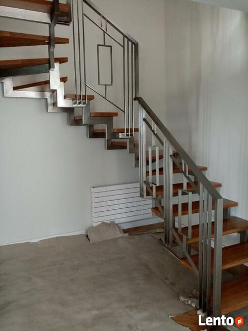 Schody balustrady
