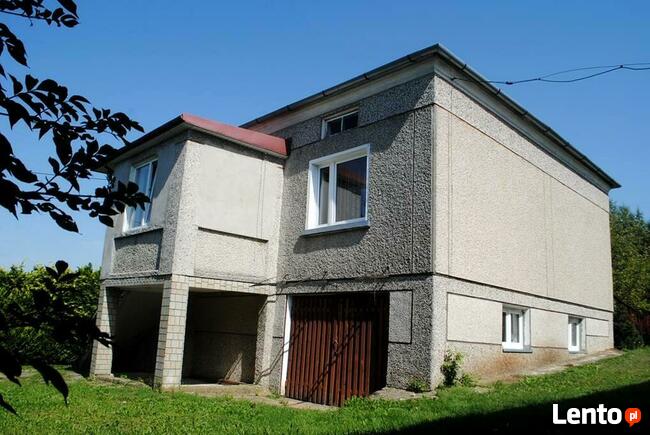 Dom w Besku z laskiem w cichej i spokojnej lokalizacji