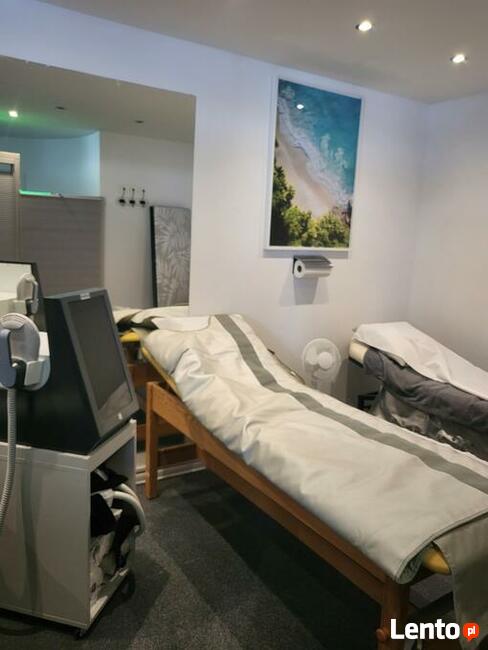 Wyposażymy studio modelowania figury gabinet urody rollmasaż