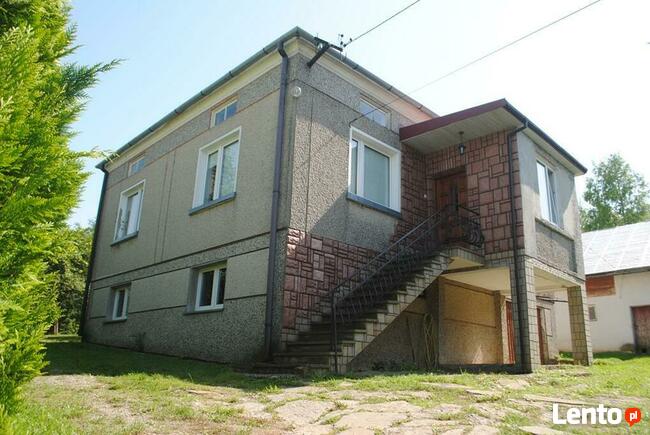 Dom w Besku z laskiem w cichej i spokojnej lokalizacji